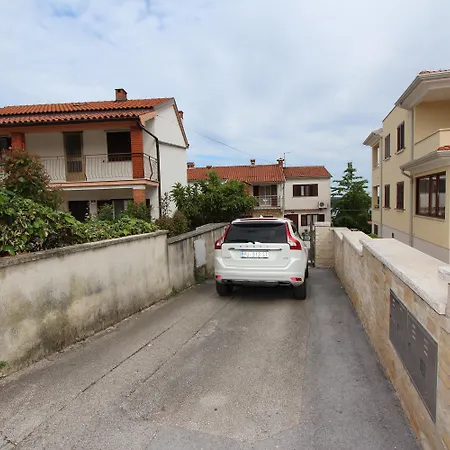 Amabile Διαμέρισμα Ρόβινι