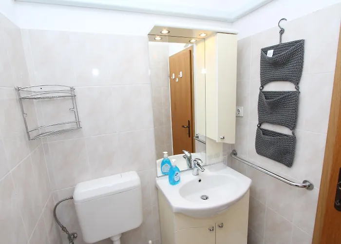 Amabile * Ρόβινι