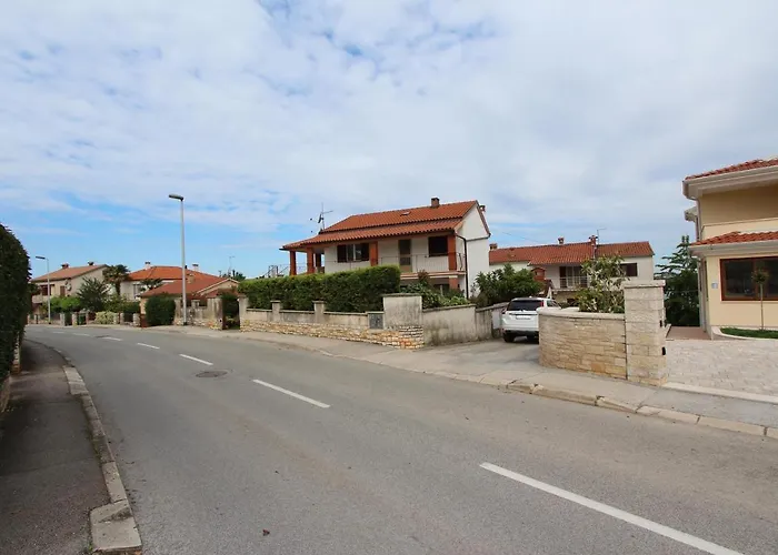 Amabile Ρόβινι