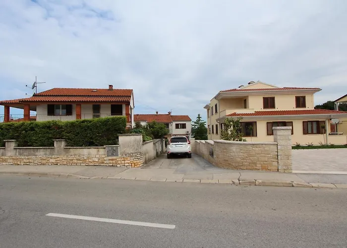 Amabile * Ρόβινι